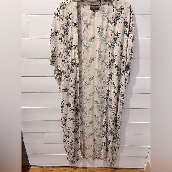 Bel Kazan Dandelion Print Kimono – Size One size - Picture 3 of 11